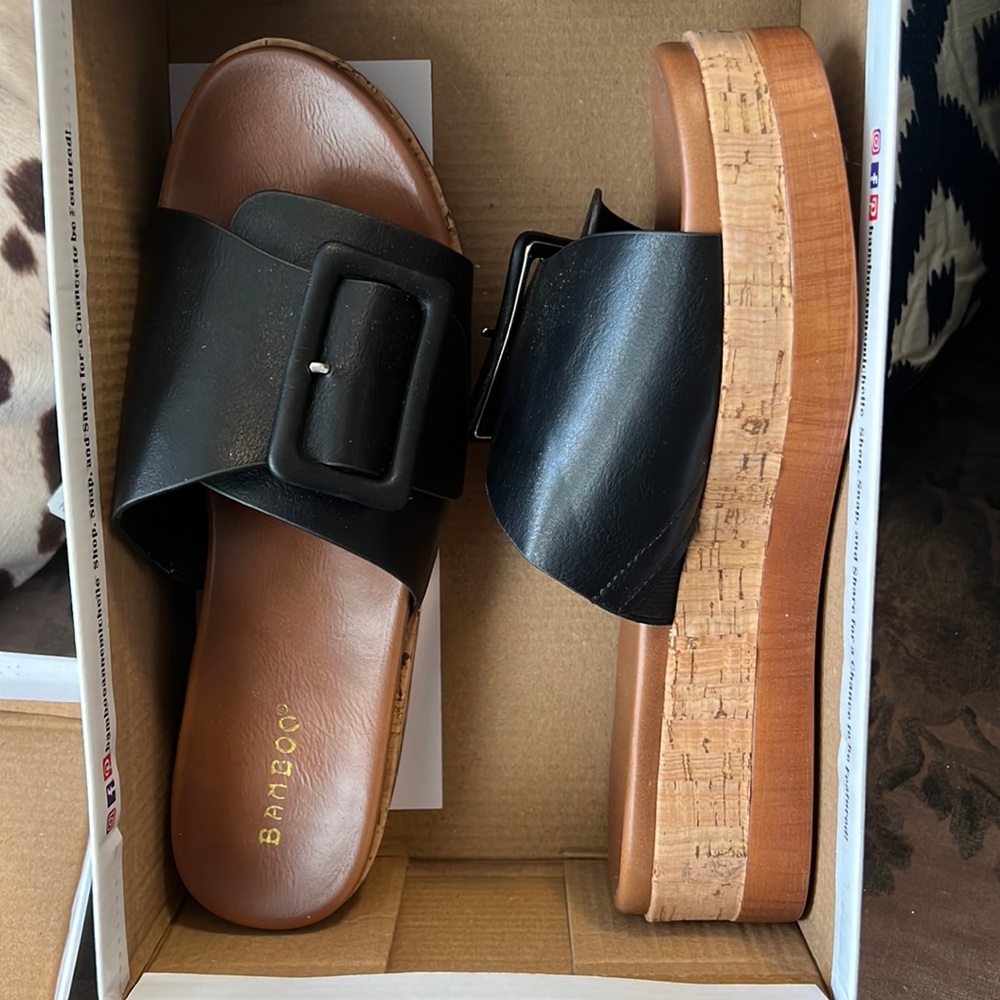 Women’s sandals - Bamboo black Size 8 NEW